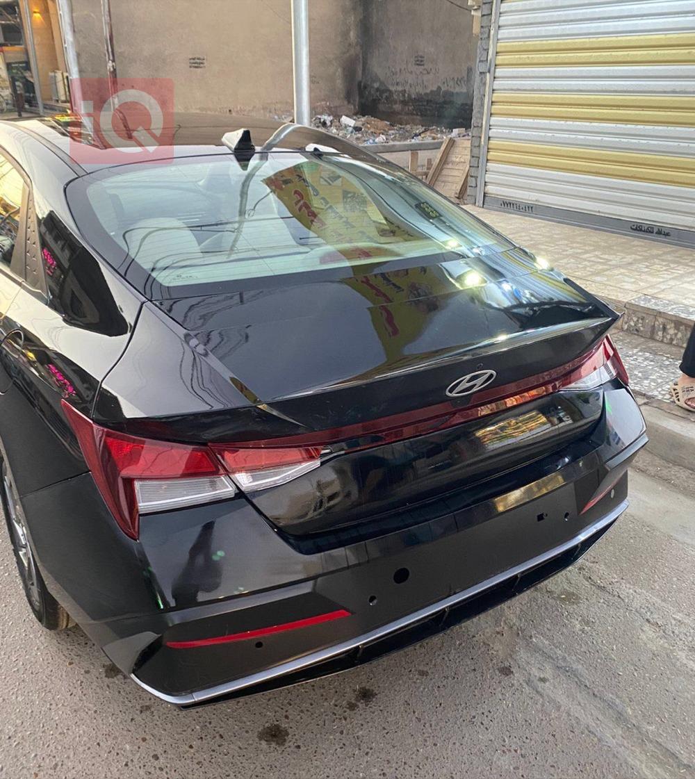 هیوندای ئەلەنترا